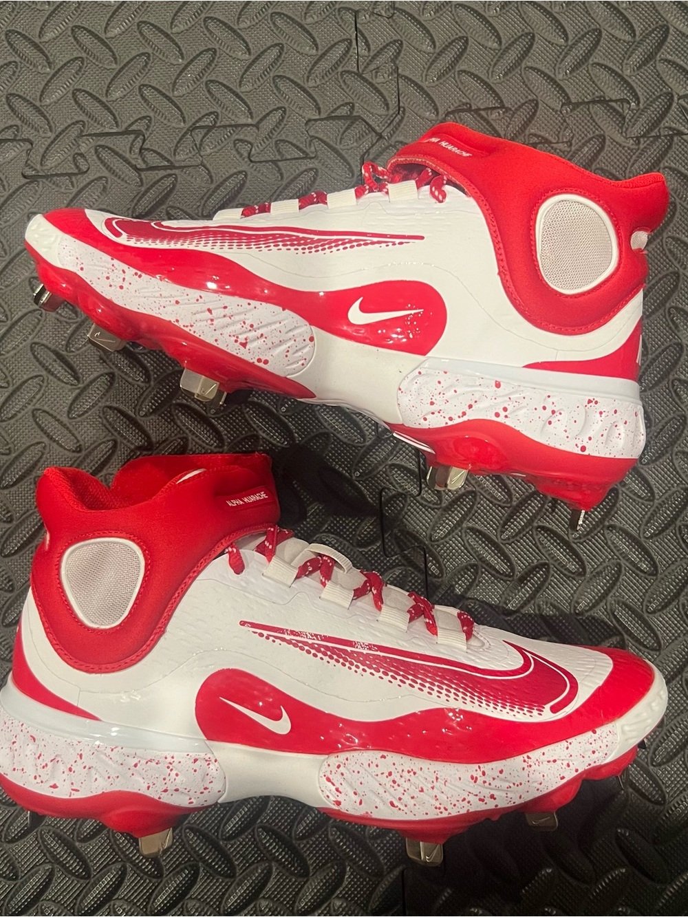 Nike Alpha Huarache Elite 4 Mid ‘White University Red’ FD2744-106 Size 8